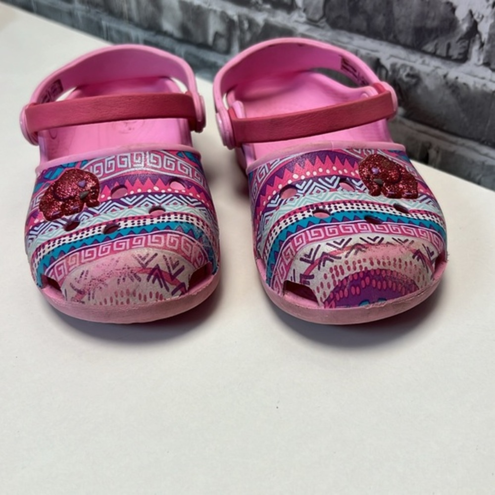Crocs‎ - Picture 2 of 9